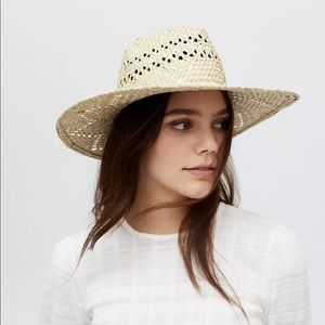 NWT Zigzag Straw Sun Hat
